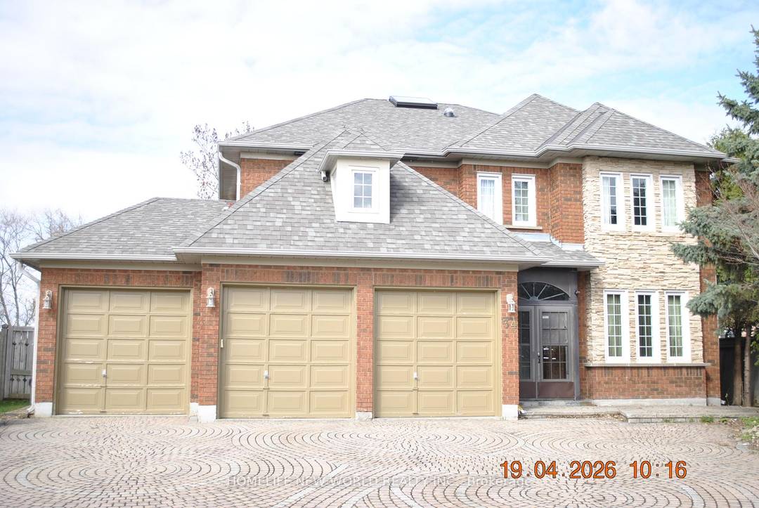 Over 200, 000 Renovation Top To Bottom Including Roof Shingles 2006, new Skylight 2024 Exquisitely Designed Granite Floor amp ; Counter Top Long Stripped Stained Hardwd Over 100 Halogen Lights ...