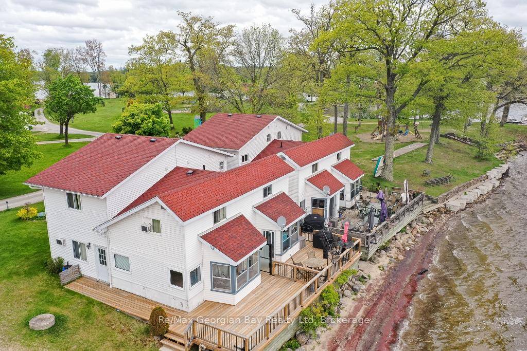 The beauty of Grandview and the name speak for itself !