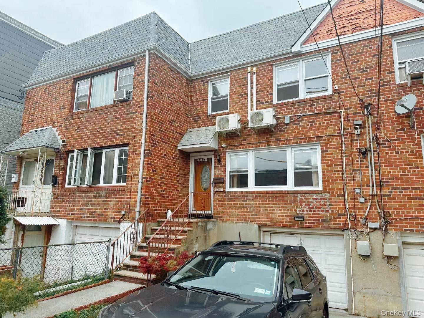 Well maintained brick house just a few blocks away from BJ's big shopping center on 20th Ave and only 12 minutes from Flushing Main Street !
