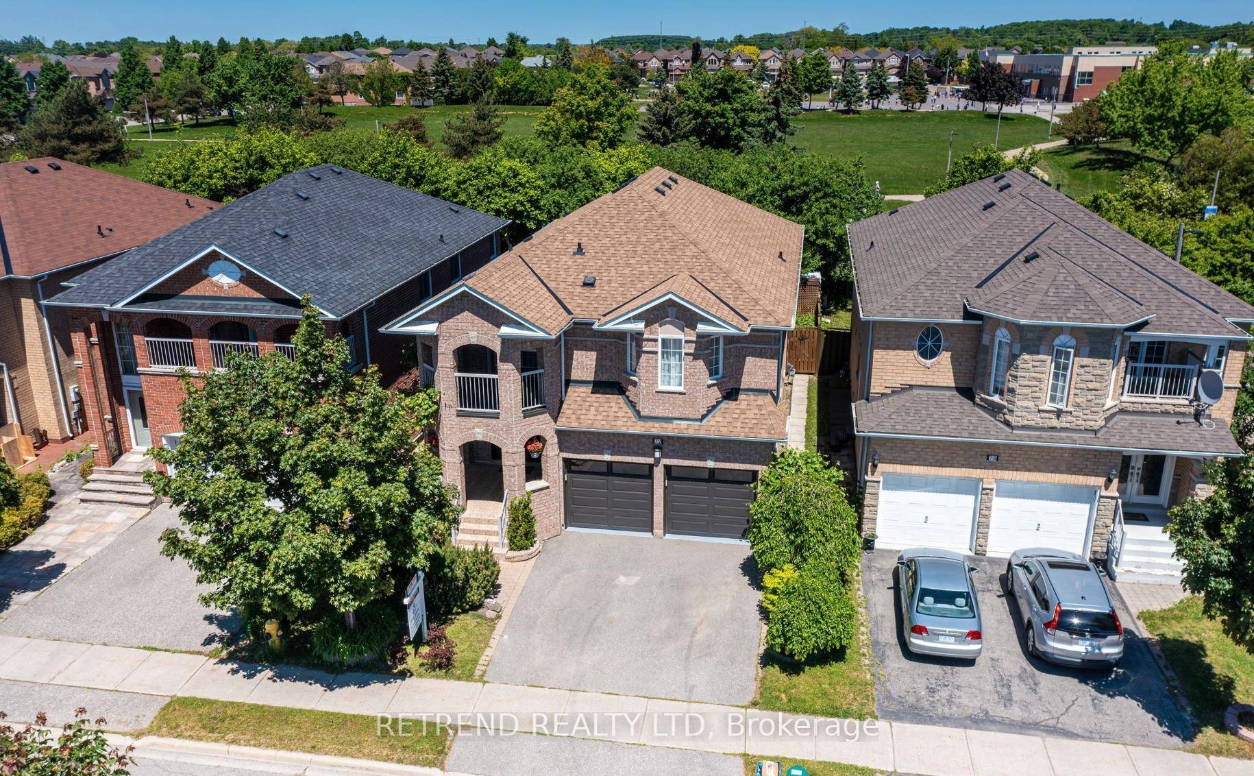 Charming Family Home for Lease in a Quiet Maple NeighbourhoodTucked away on a peaceful crescent in the heart of Maple, this spacious home offers over 4, 000 sq ft of ...