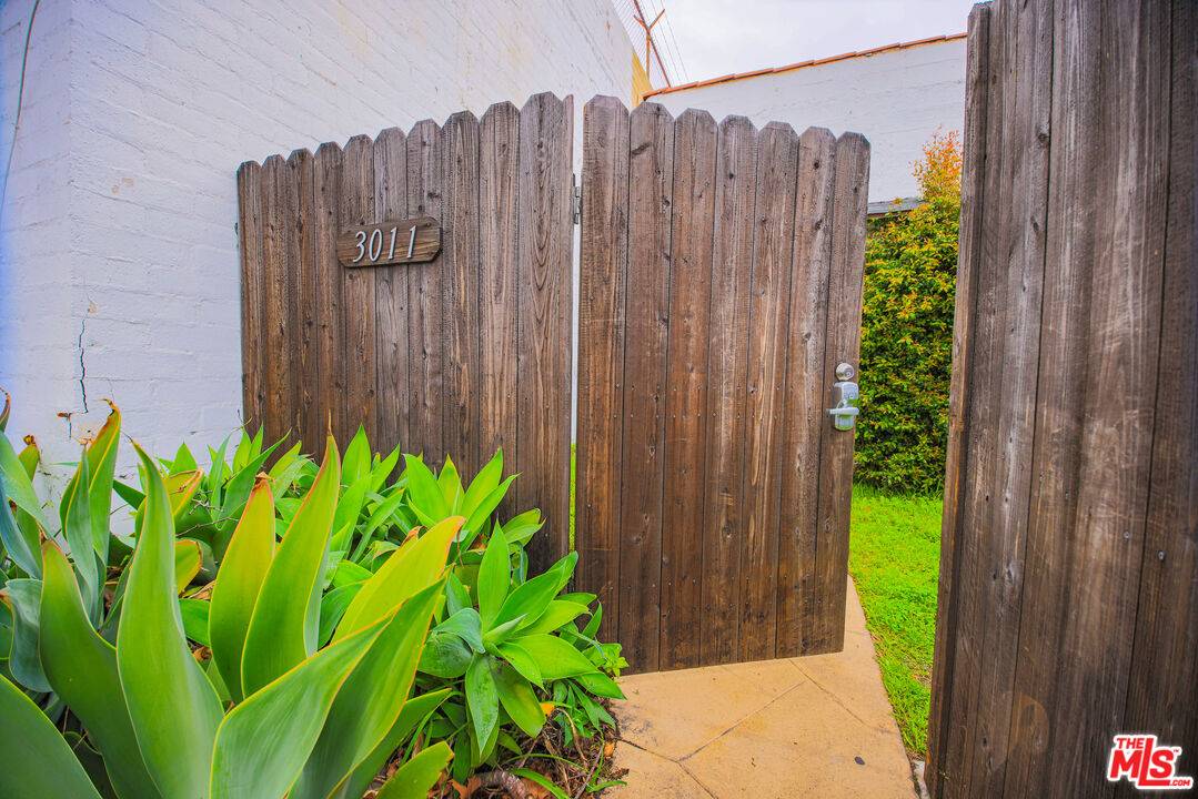 3011   Pico Blvd Santa Monica La