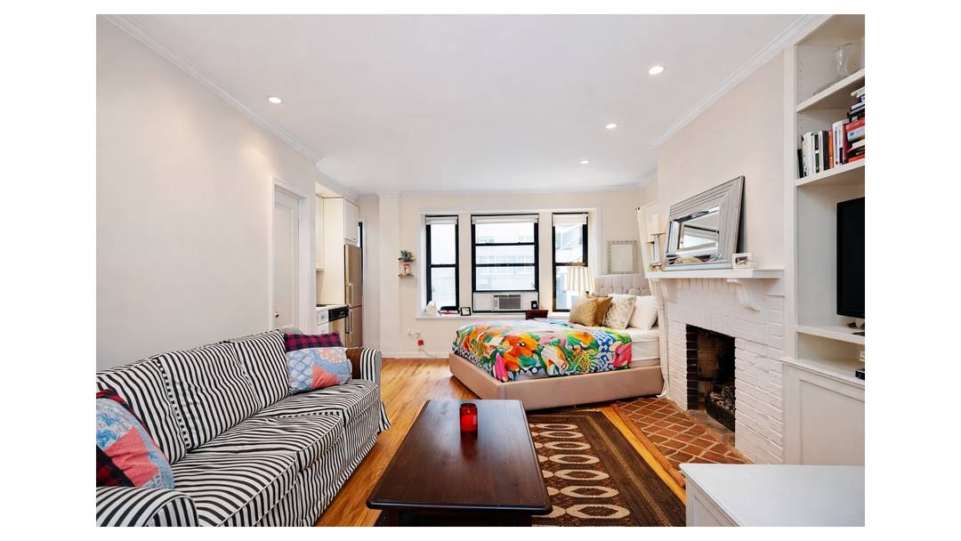 Spacious and Sun Filled Art Deco Studio in the Heart of the West Village presented exclusively by Kim Robilotti of Douglas Elliman, New York City.