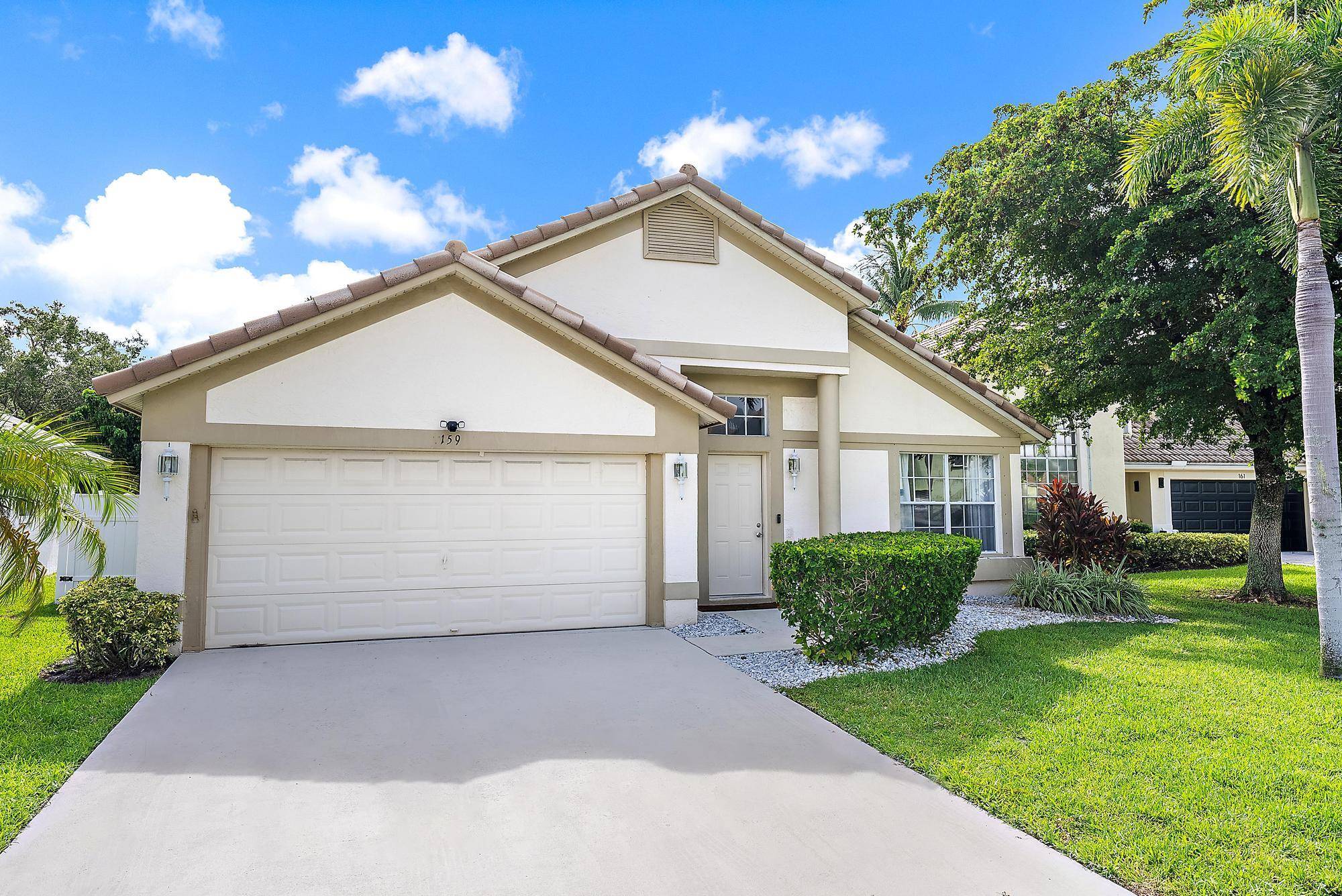Beautifully Renovated One Story Home in Stonebriar, Jupiter.