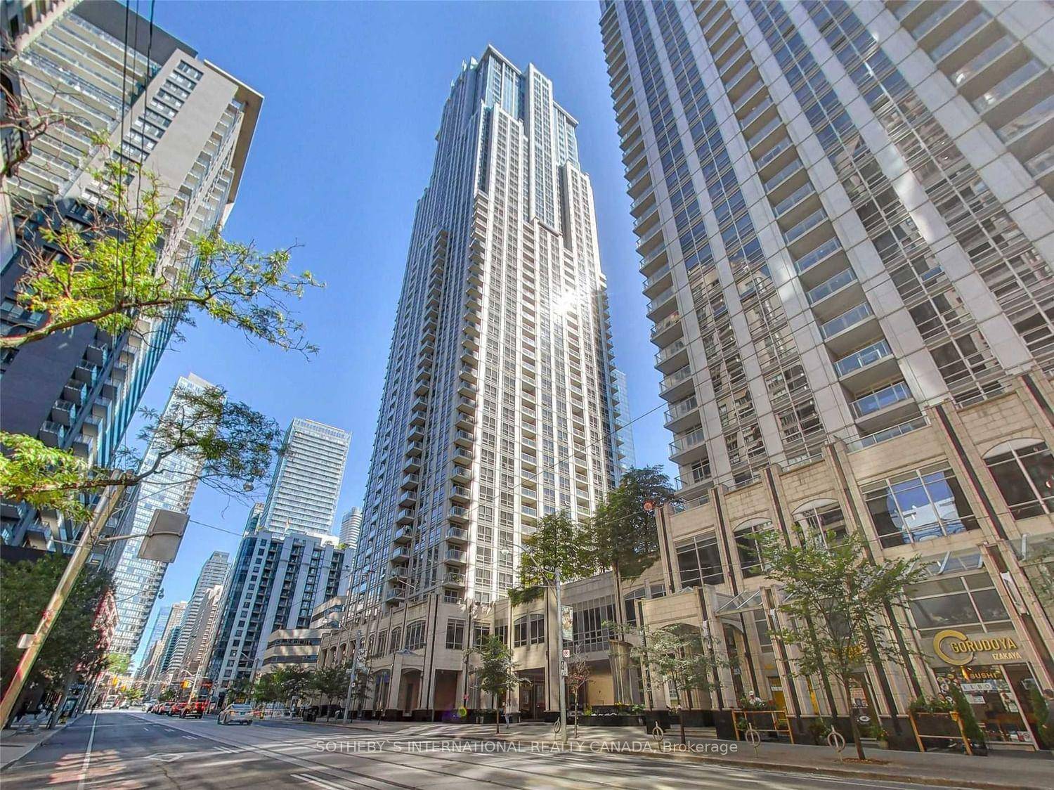 The Residences Of College Park, 1 1 Corner Unit W Wrap Around Windows amp ; Natual Light In The Heart Of Downtown Toronto.