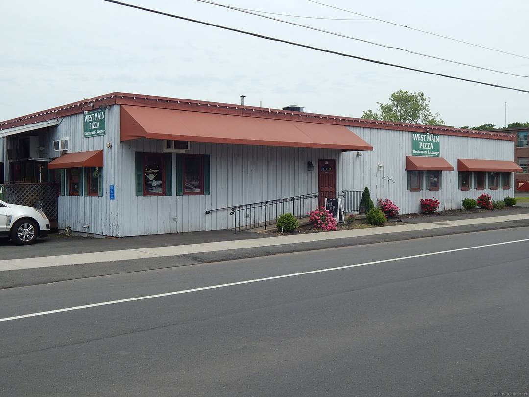 This Popular Local Eatery Pizza Location has been in business at it's current location since 2000 and down the street for many years before this.