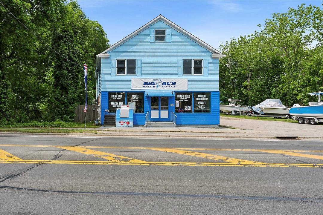 Welcome to 548 Main Road, a unique investment opportunity.