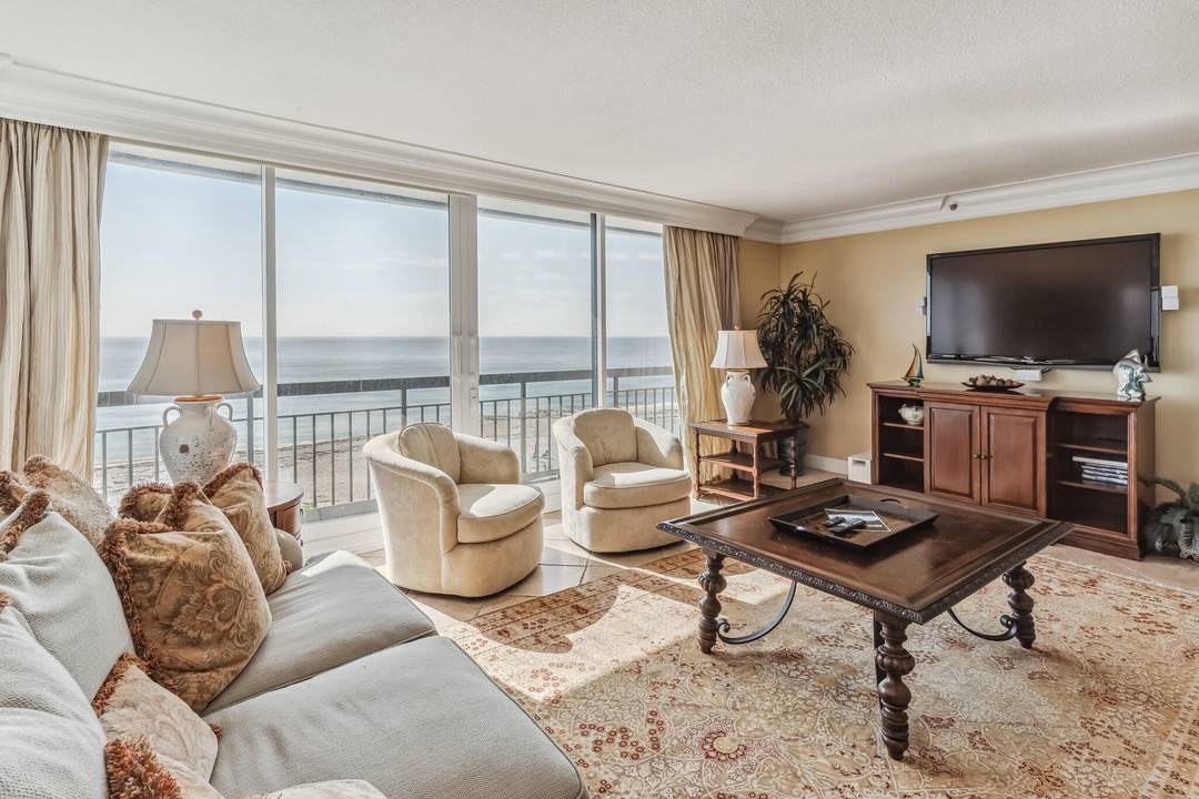 Discover oceanfront luxury while staying in this direct ocean view rental available now for an off season get away or for an annual or seasonal rental.