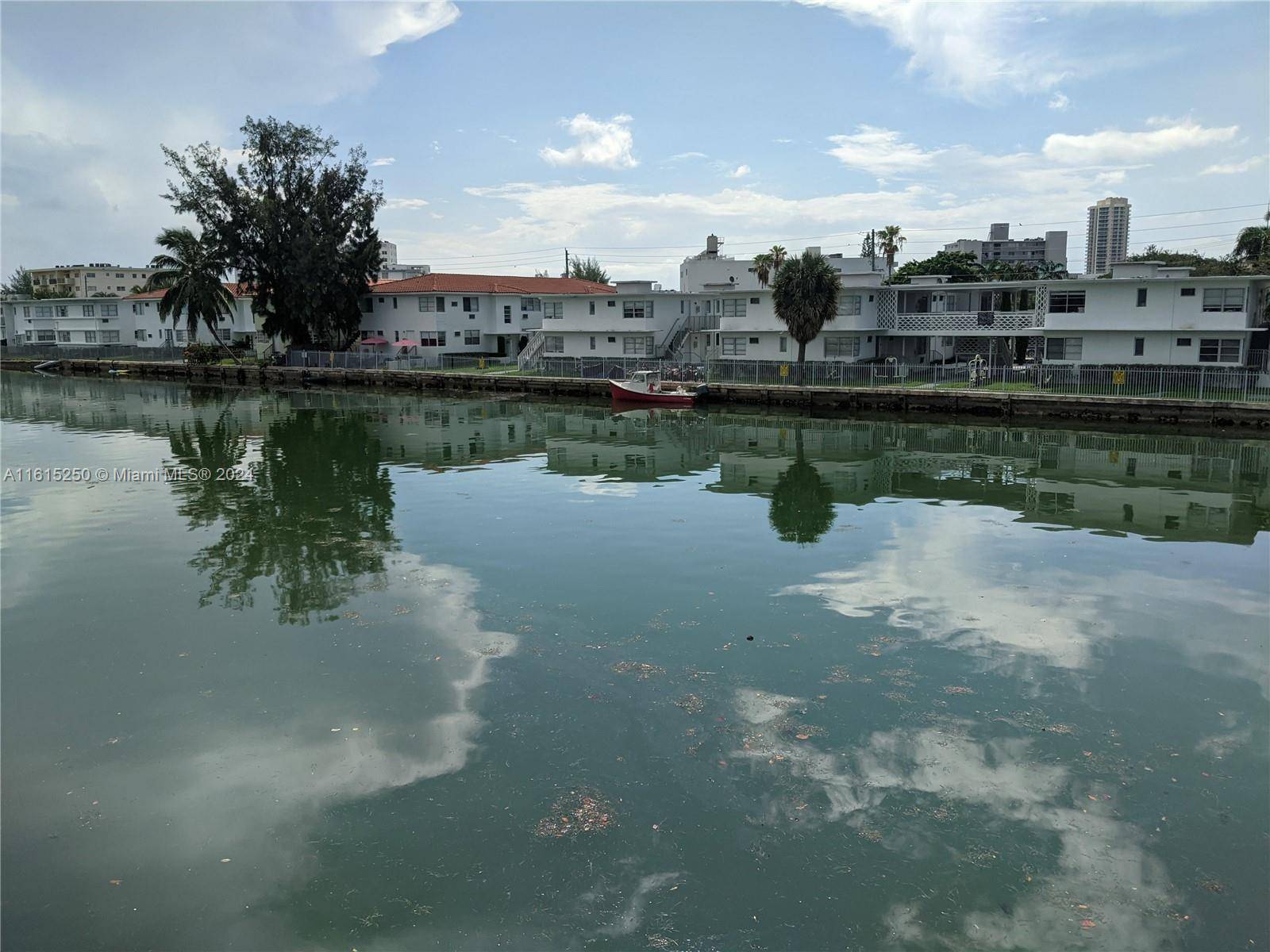 WATERFRONT MIAMI BEACH WITH BAY AND DIRECT OCEAN ACCESS.