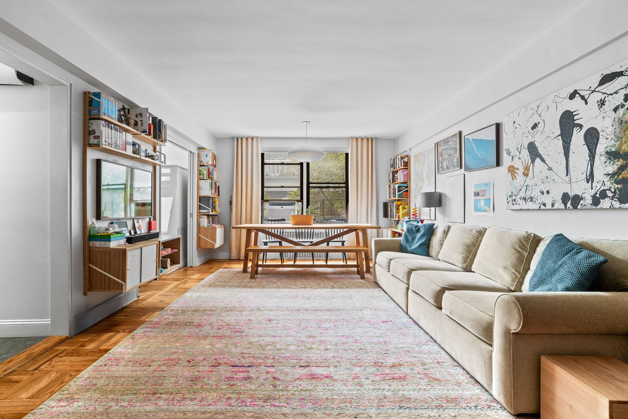 Welcome to this South facing and spacious apartment in Greenwich Village on the corner of University Place and East 9th Street.