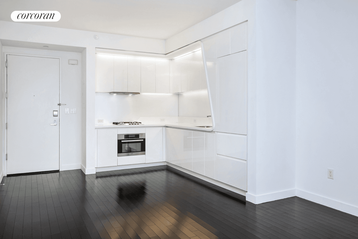 Welcome to 123 Washington Street, where Residence 35E a coveted E line one bedroom is now available for rent for the first time in over seven years.