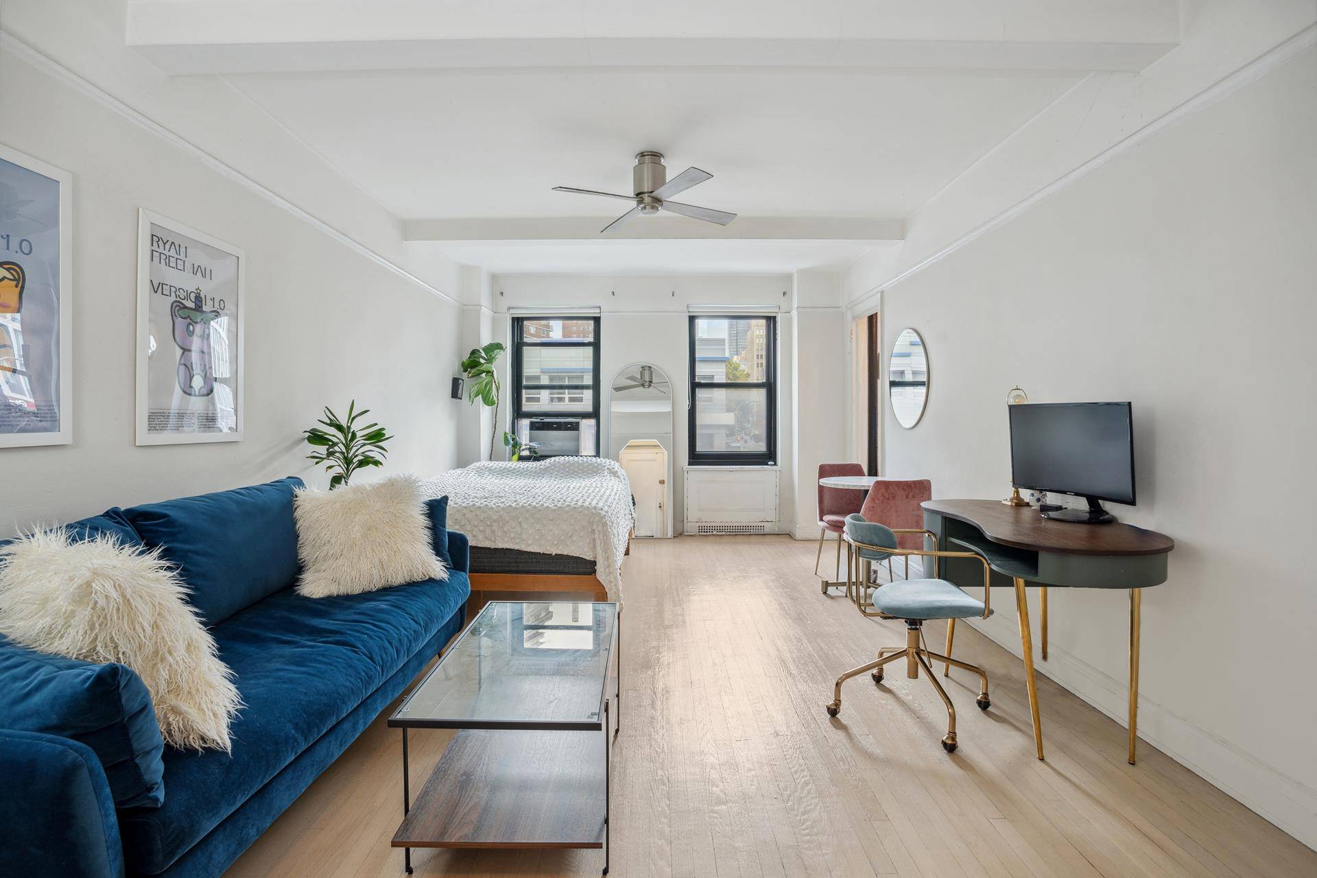 Residence 3I is a charming, oversized studio apartment that is perfectly situated in the heart of the Chelsea neighborhood in New York City.