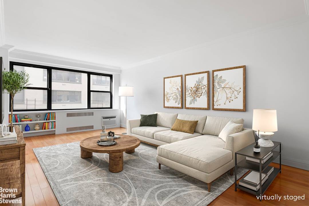 Charming amp ; Renovated NEW UES One Bedroom Apartment Located in the heart of the Upper East Side, Apartment 5K is located in a well maintained boutique Co op with ...