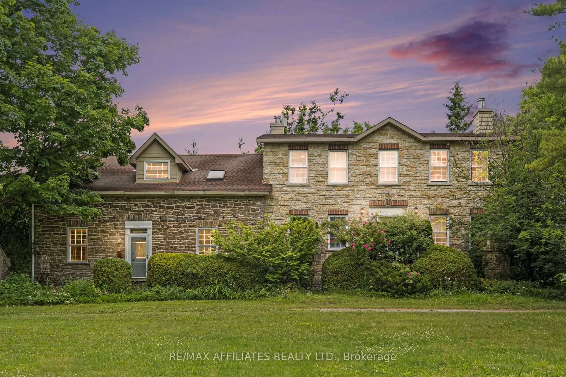 Nestled at the end of a picturesque, tree lined laneway, Apple Rock Farm is a stunning stone farmhouse, approximately 4600 sq ft, offering the perfect blend of privacy, timeless character, ...
