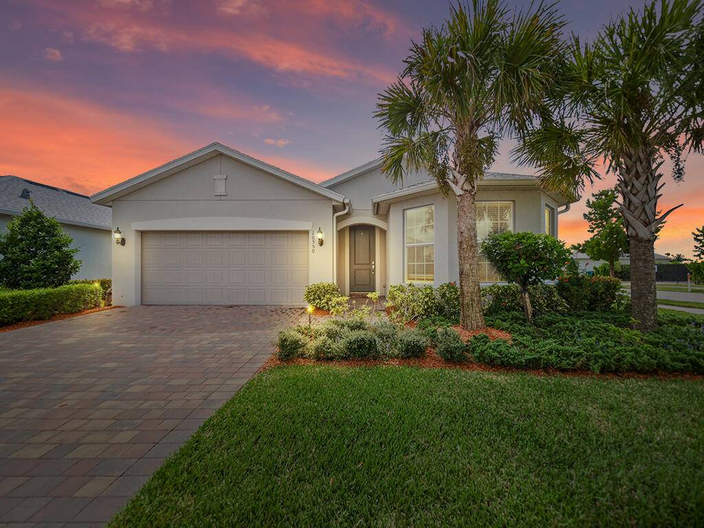 This beautiful 3 bed, 2 bath residence offers the perfect blend of comfort, style, and modern living.