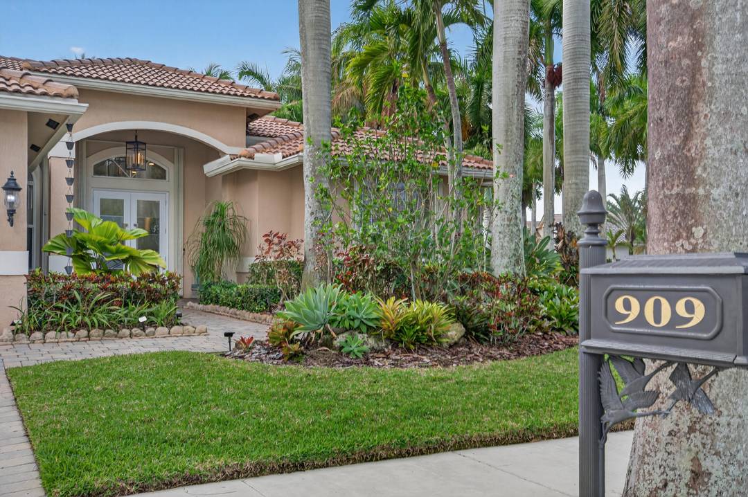 This one has it all and more !