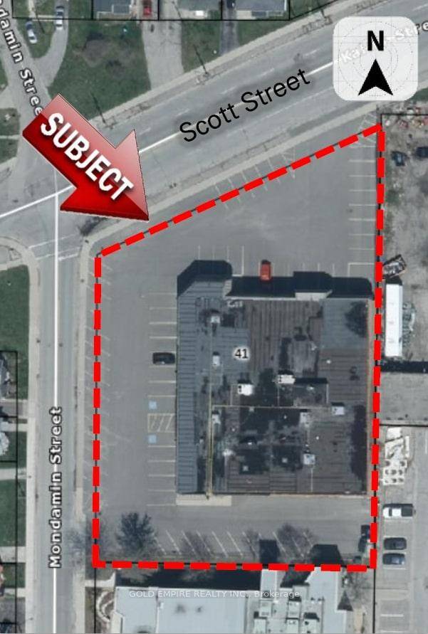 This prime commercial space in the heart of Downtown St.