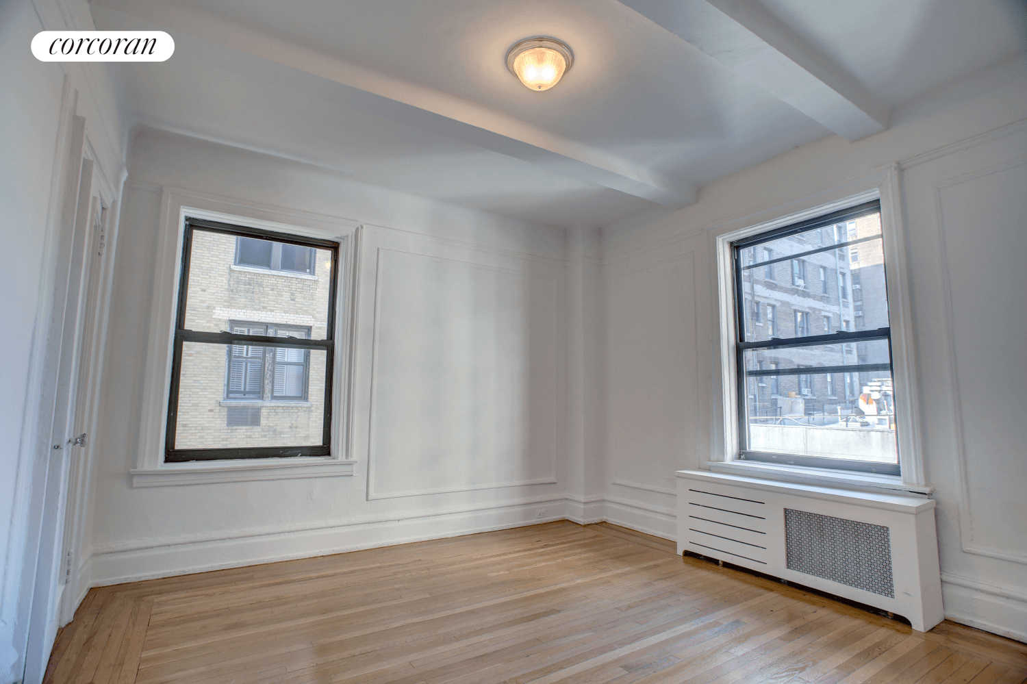 Pre War Art Deco ELEVATOR building with LAUNDRY and LIVE IN SUPER King sized apartment with great light.