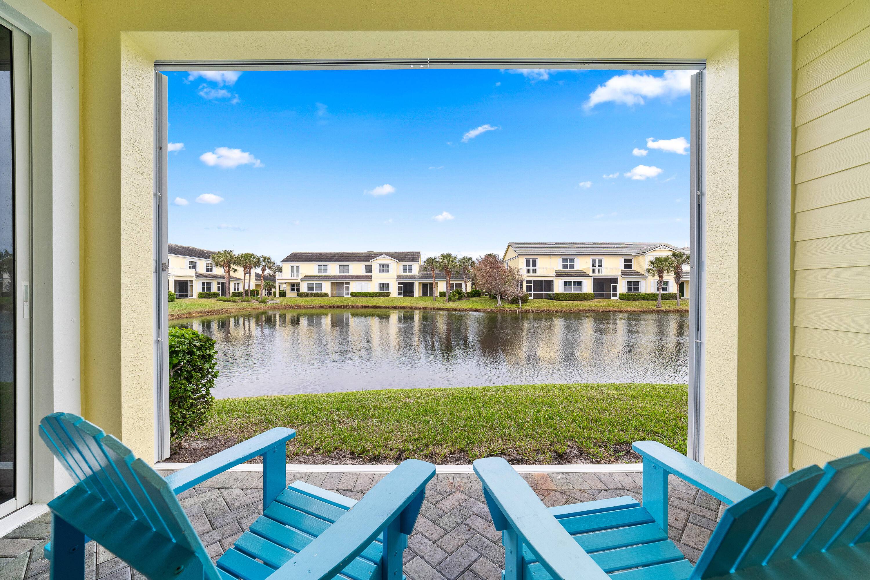 Welcome to paradise a dream destination for boaters and beach lovers, perfectly positioned between the Intracoastal Waterway and the Atlantic Ocean.