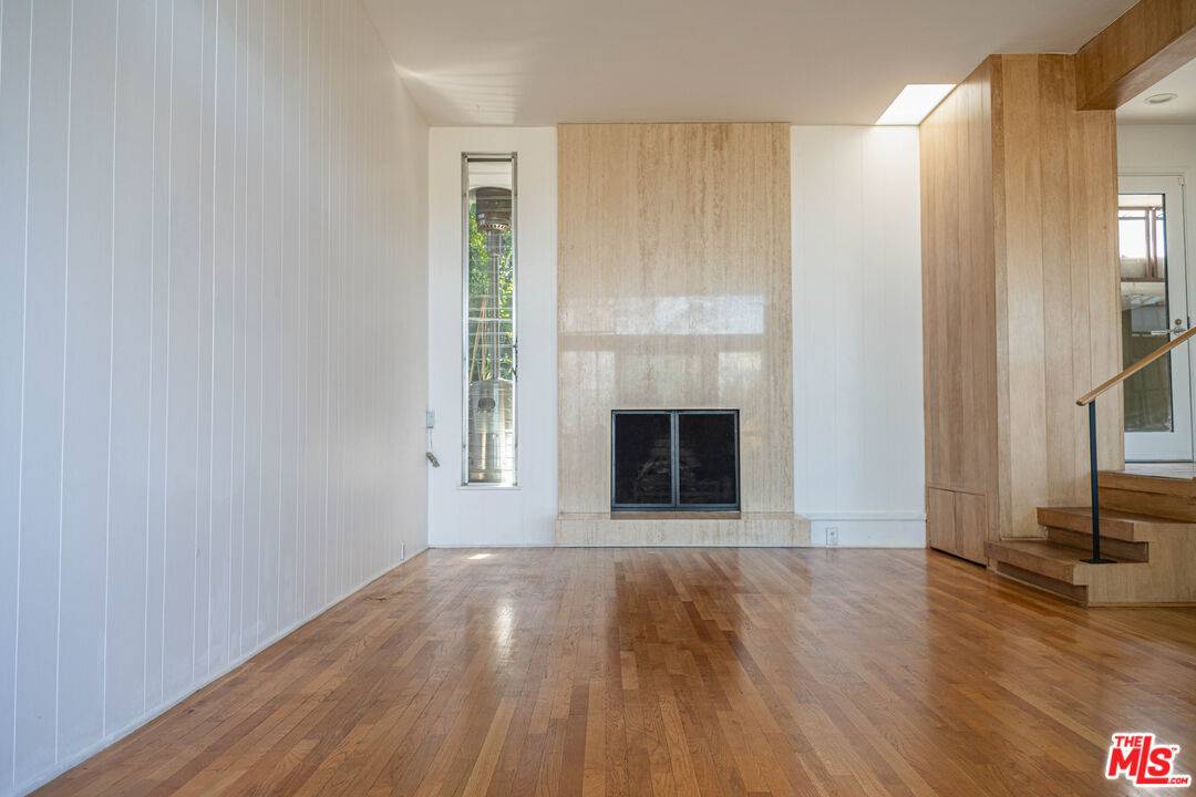 8895 Appian Way 3BR Hollywood Hills East La