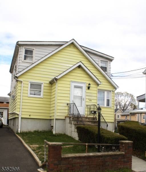 Well maintained property, featuring 2 Units with 2 beds one bath on each unit.