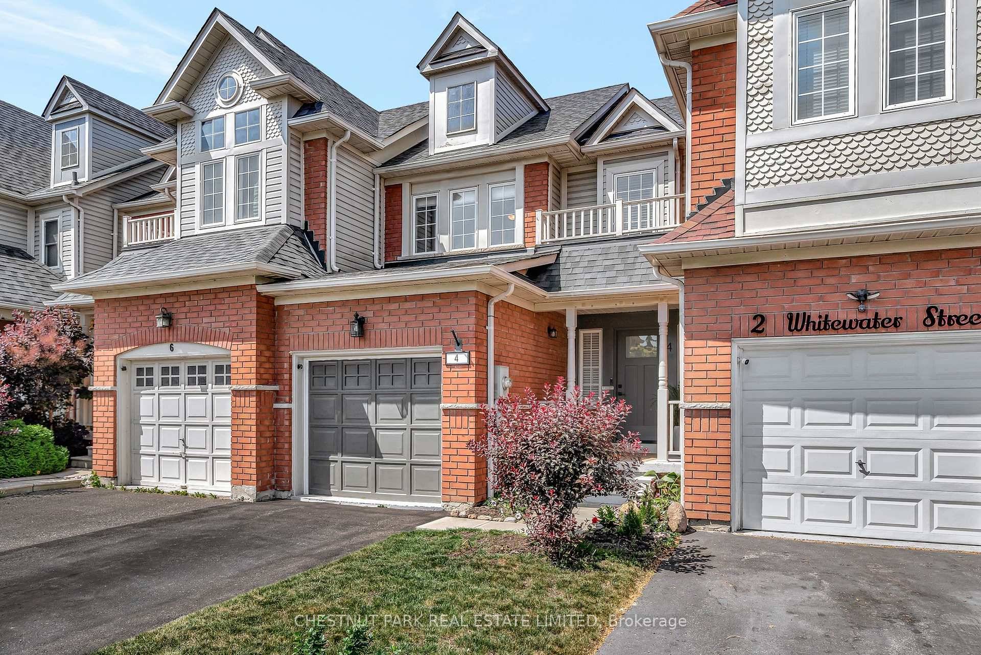 This bright and beautifully maintained townhome is nestled in a well established, highly desirable Pringle Creek neighbourhood.