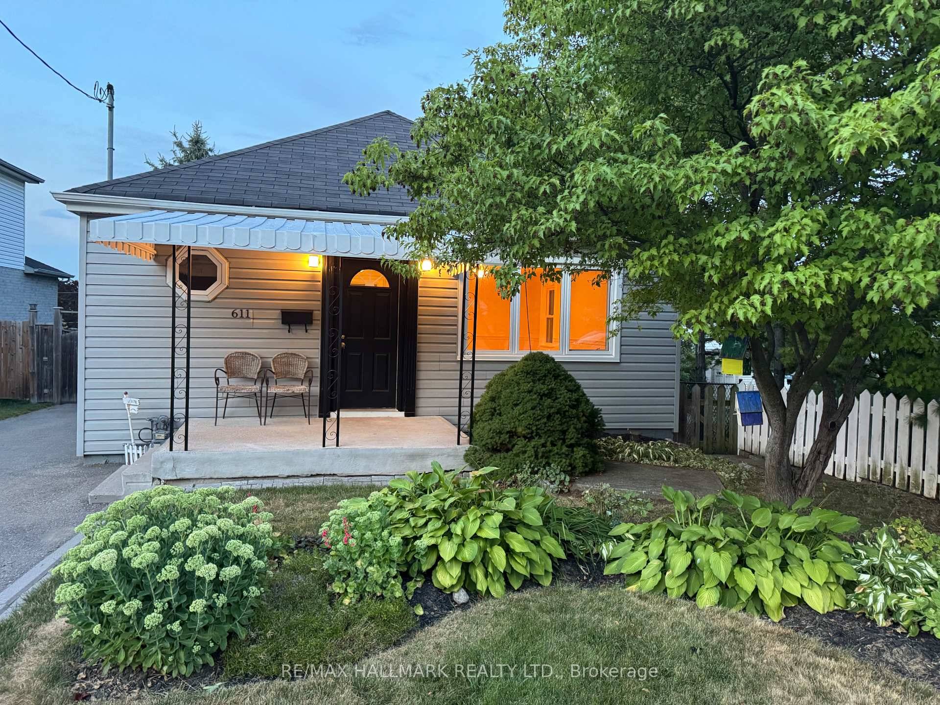 Fabulous Detached bungalow on lovely, mature lot minutes to downtown Whitby !