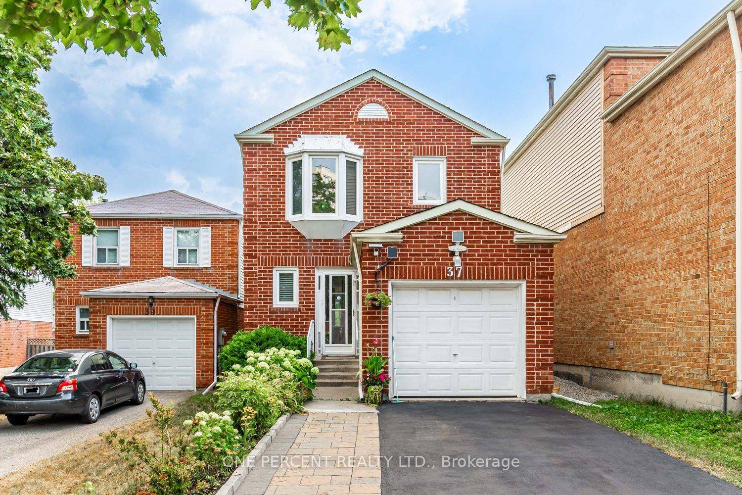 Welcome to 37 Lansbury Court Situated In Children Friendly Cul De Sac a beautifully renovated 3 1 bedroom, 4 bathroom home set on a premium 33.