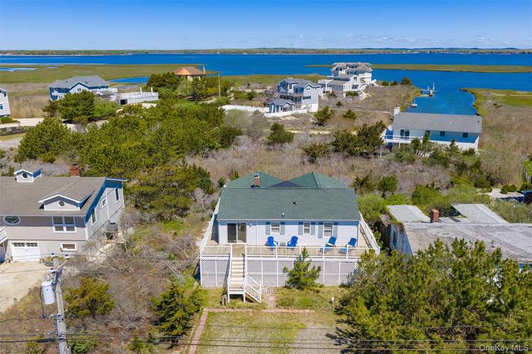 Westhampton Dune 3 Bed 1.