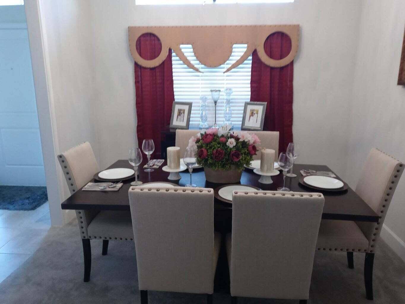 Spacious living area, with large bedrooms, formal dining room, den study, laundry room and an open kitchen.