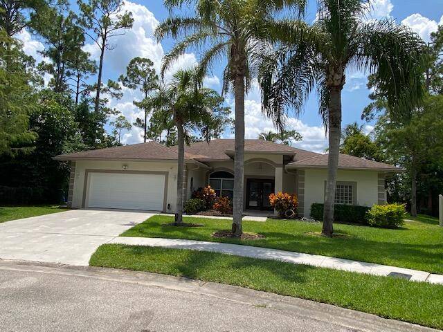 This beautiful just updated 3 bedrooms office, 2 baths, 2 car garage home offers a bright, open floor plan with split bedrooms for added privacy.