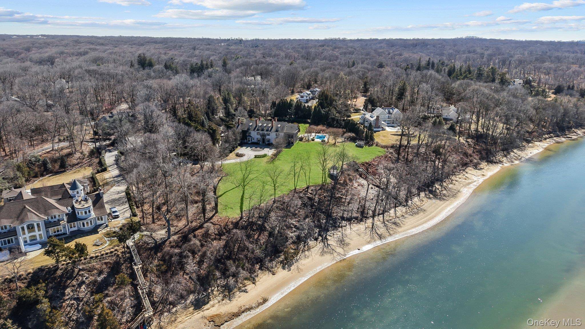 Step into a world of timeless elegance and unparalleled prestige at The Mallows the crown jewel of the North Shore and one of the most exclusive waterfront estates in Head ...