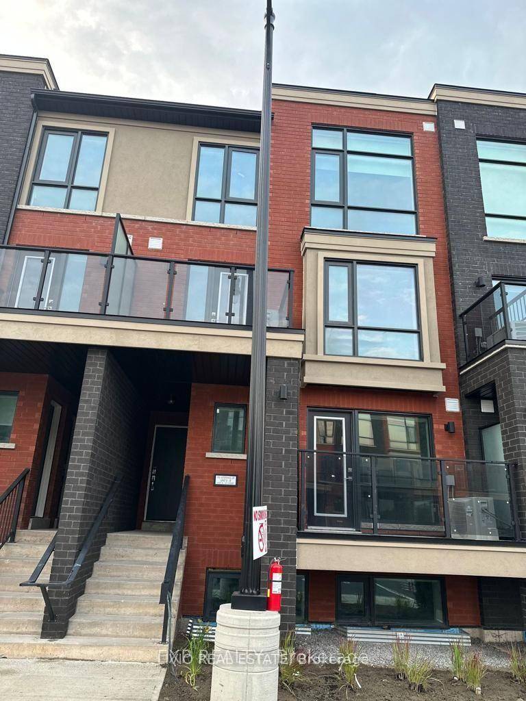 Brand new, Beautiful And Luxurious, 2 Bed 2 Bath Townhouse !