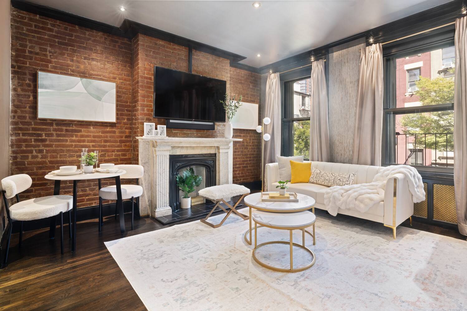 This stylish co op in the heart of Hell's Kitchen moments from the Theater District combines loft like volume with modern design.