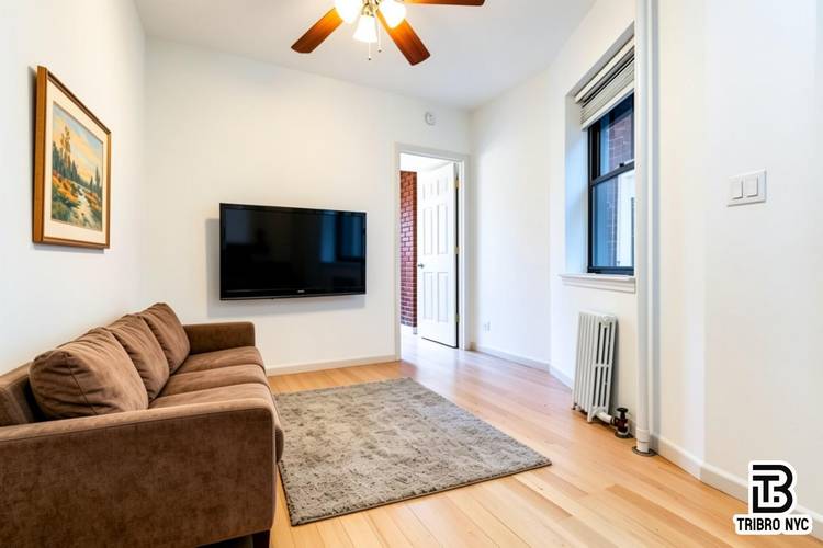 Gorgeous 4 bed 2 bath in Hell's Kitchen