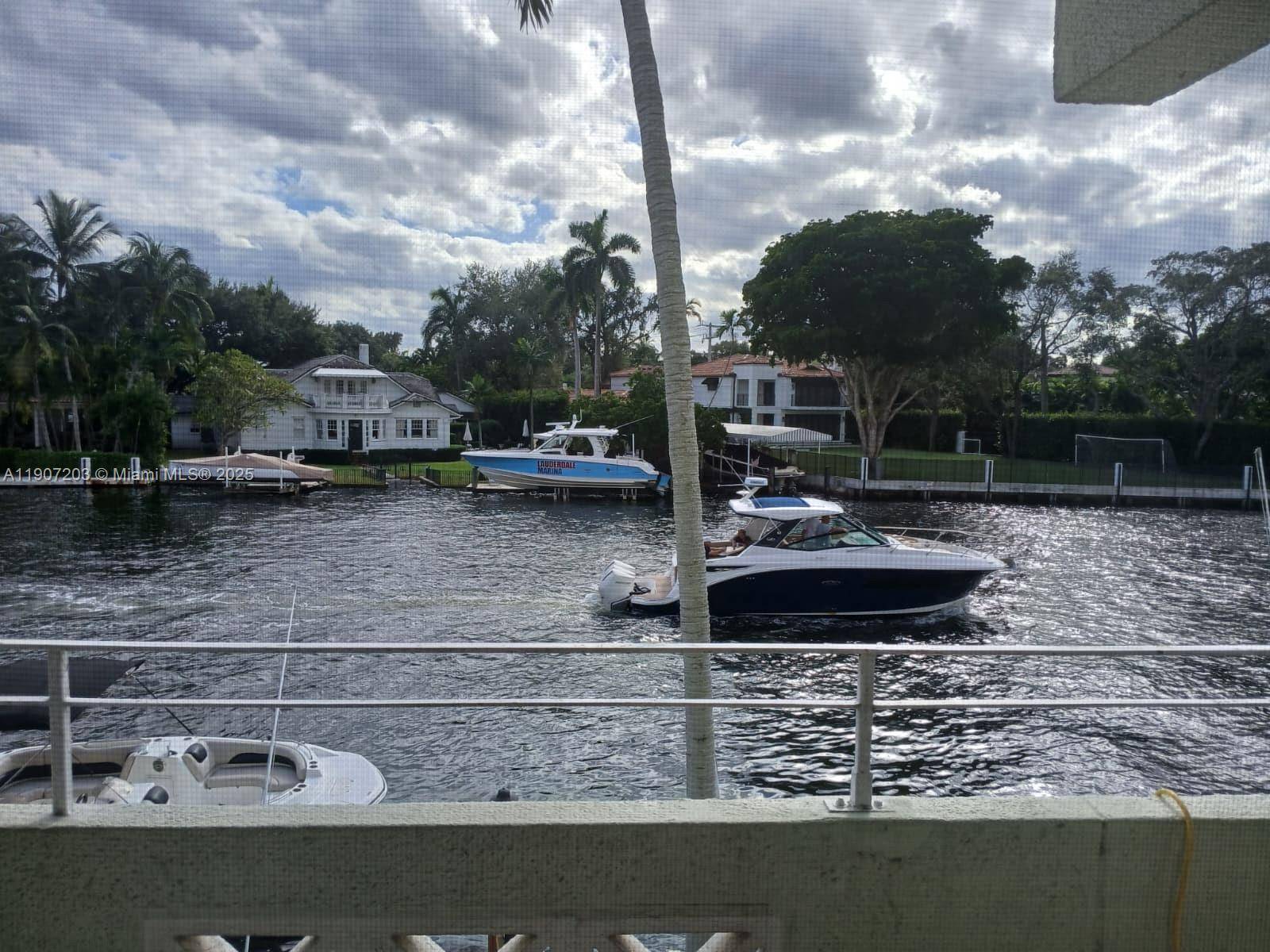 Lovely 2 2 corner unit. Hardwood floors throughout, spacious bedrooms and closets, great location and peaceful area.