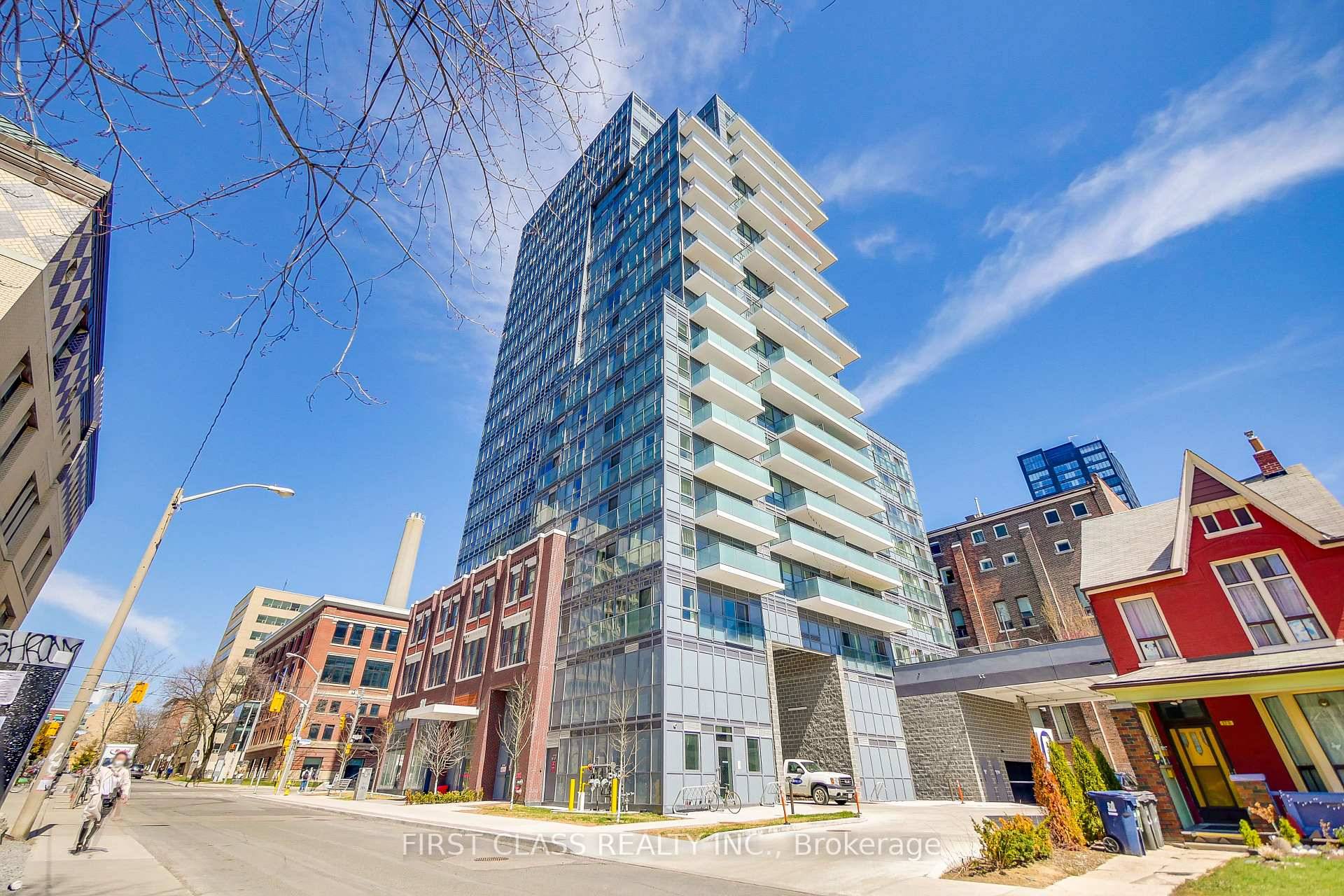 Welcome to 181 Huron St, a bright and modern 1 bedroom den suite With Locker Included located in the heart of Downtown Toronto !