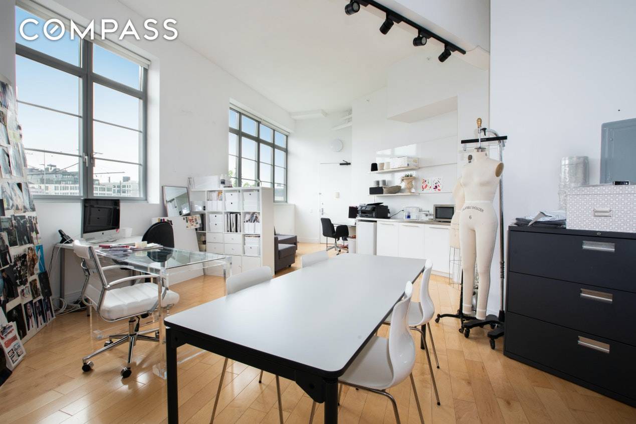 OFFICE SPACE EXCLUSIVELY.