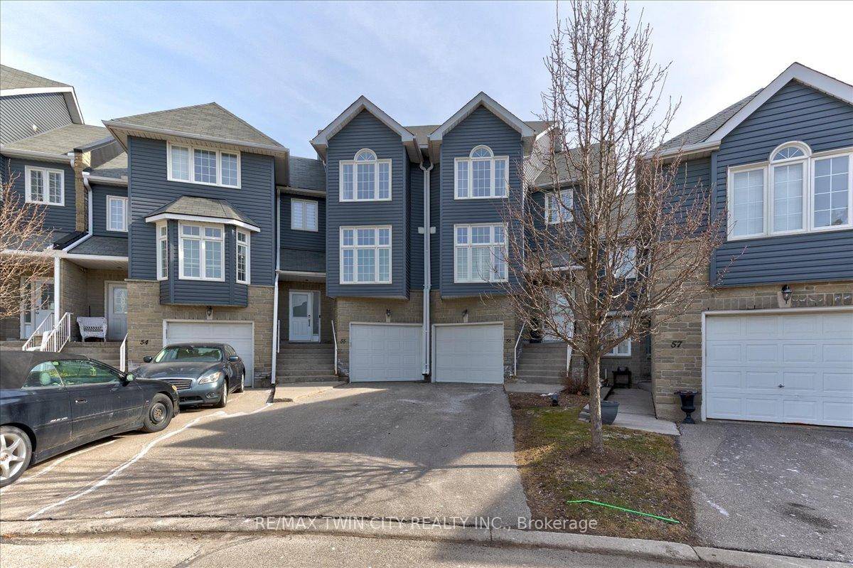 This beautiful townhouse condo has been loved !