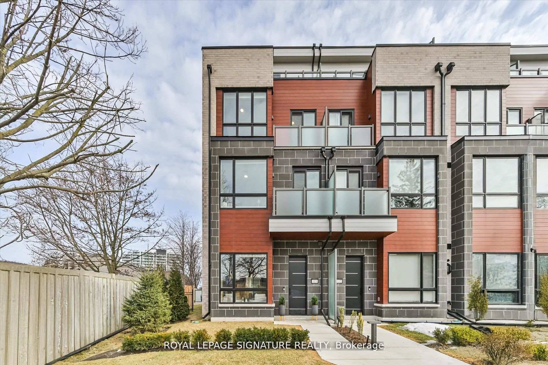 Luxury Living in the Heart of Port Credit.