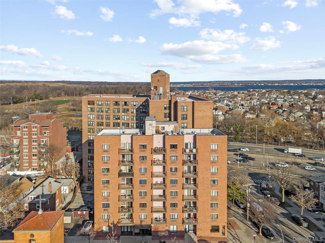 Spectacular views of City Island and Long Island Sound from this lovely 2 bedroom condo on the 7th floor of an elevator building offers a perfect blend of comfort and ...