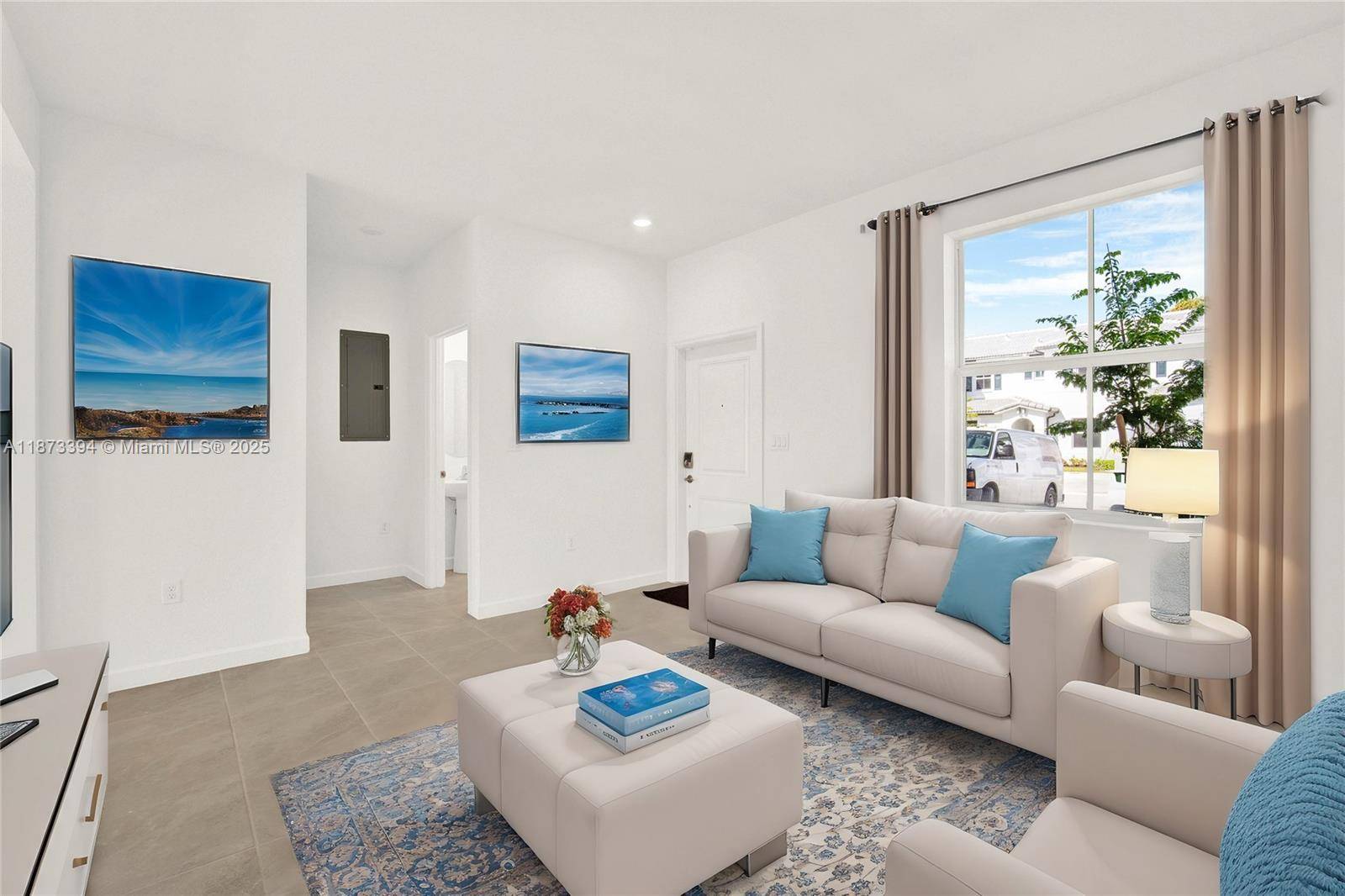 SELLER IS MOTIVATED OFFERING A CONTRIBUTION TOWARD THE BUYER'S CLOSING COST SPECIAL INVESTOR The property is rented and received immediately ROI don t miss this opportunity !