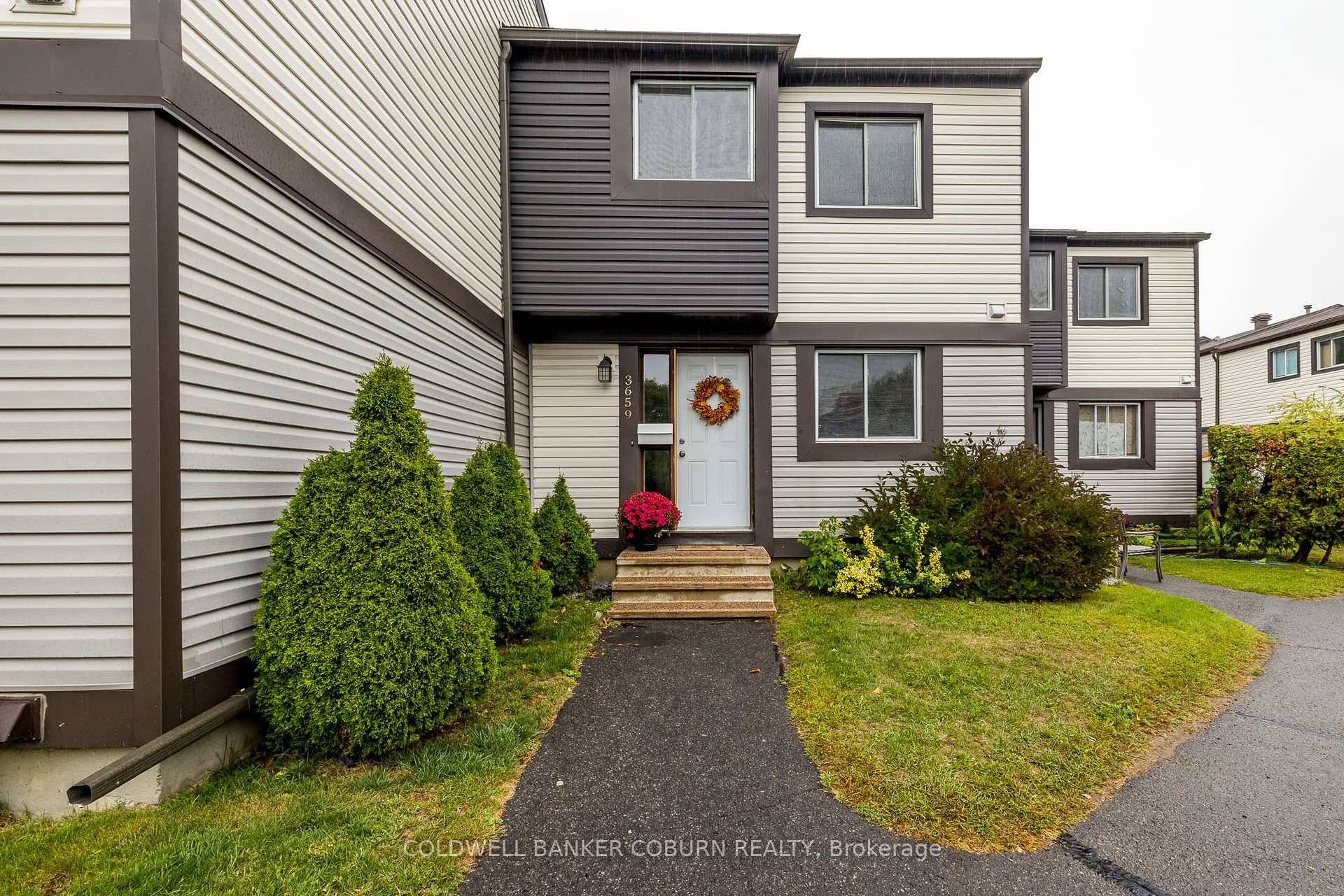 FULLY RENOVATED townhouse condo in Blossom Park with NO REAR NEIGHBOURS !