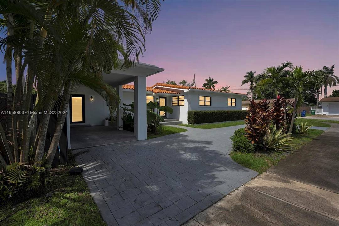 Welcome to Paradise ! Step into this immaculately renovated and fully furnished 4 bedroom, 3 bathroom residence located in unincorporated Dade County, allowing for short term rental opportunities.