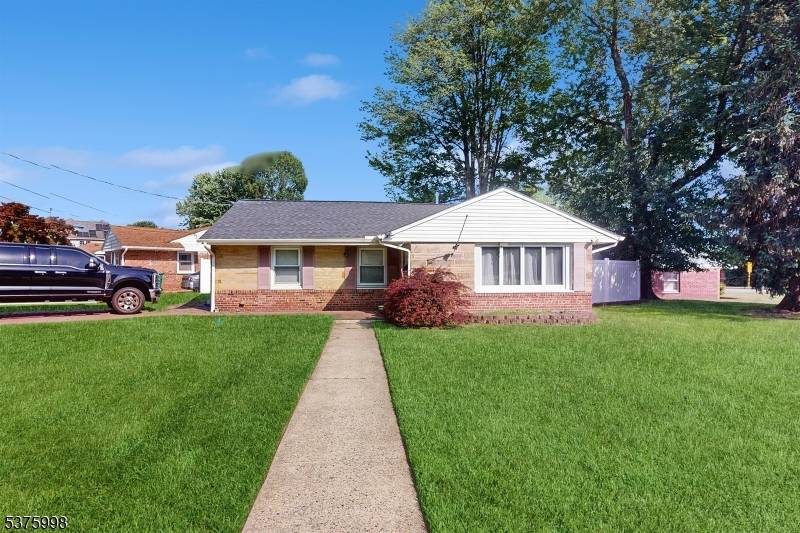 229 Old Post Road Edison Charming, Move In Ready Home in a Lively Community Explore this beautifully updated 3 bedroom, 2 bathroom home with a low maintenance brick exterior.