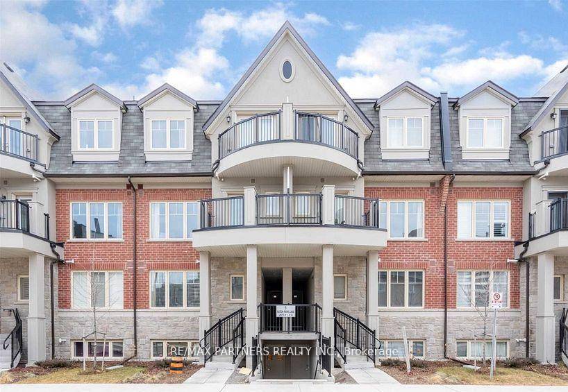 Convenience Location ! Stack Townhouse In Perfect Location Of Scarboroug Backyard With Patio Spacious 2 Bedroom Den.