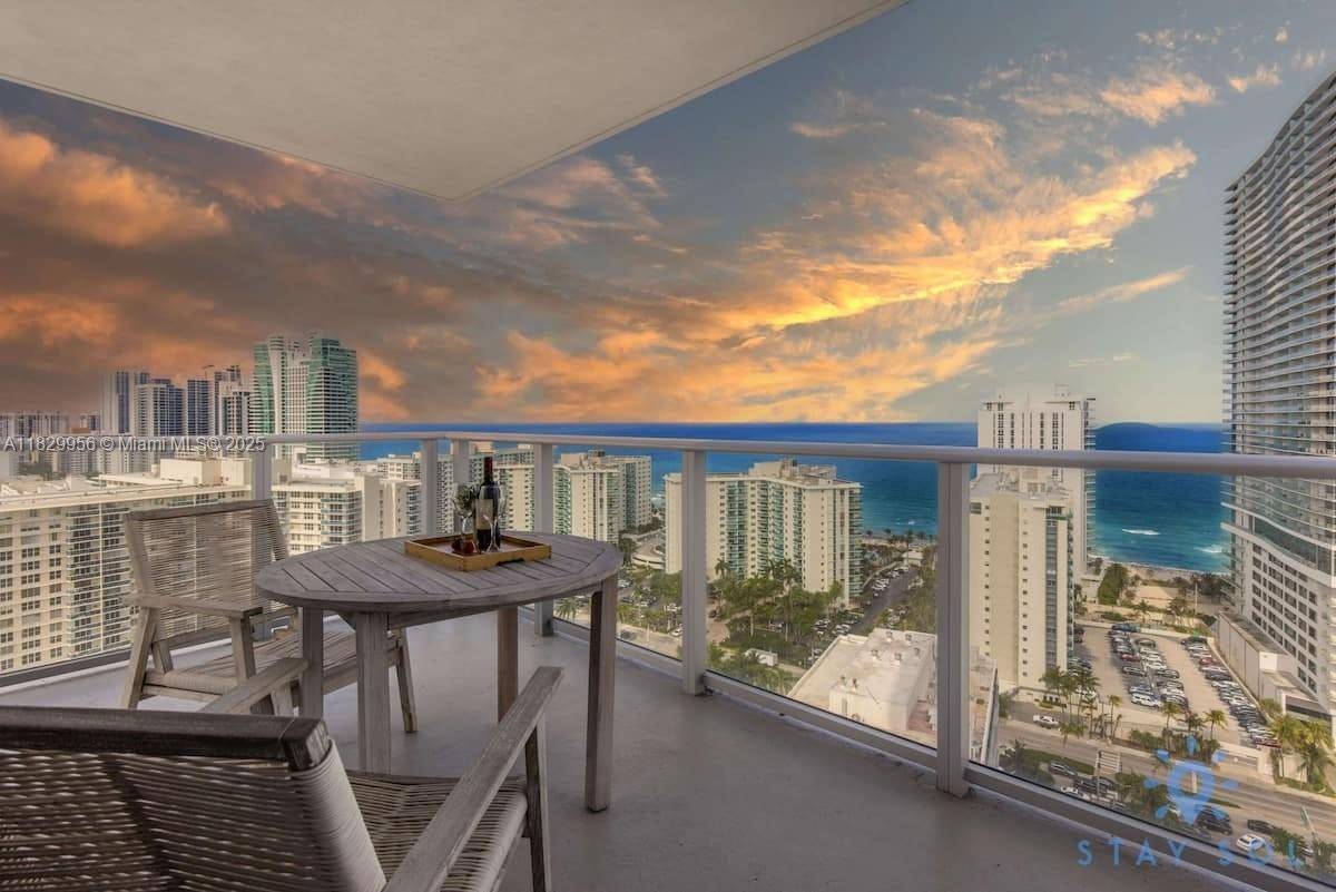 Amazing corner unit with breathtaking ocean, intracoastal and city views !
