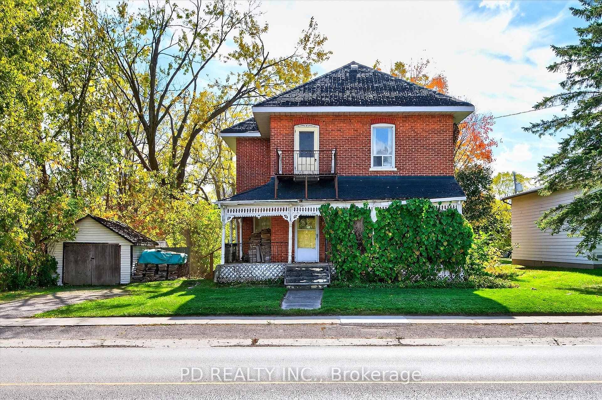 Full of charm and character, this 3 bedroom, 2 storey brick century home is perfectly situated within walking distance to Omemee amenities and just 1 minute from Scott Young Public ...