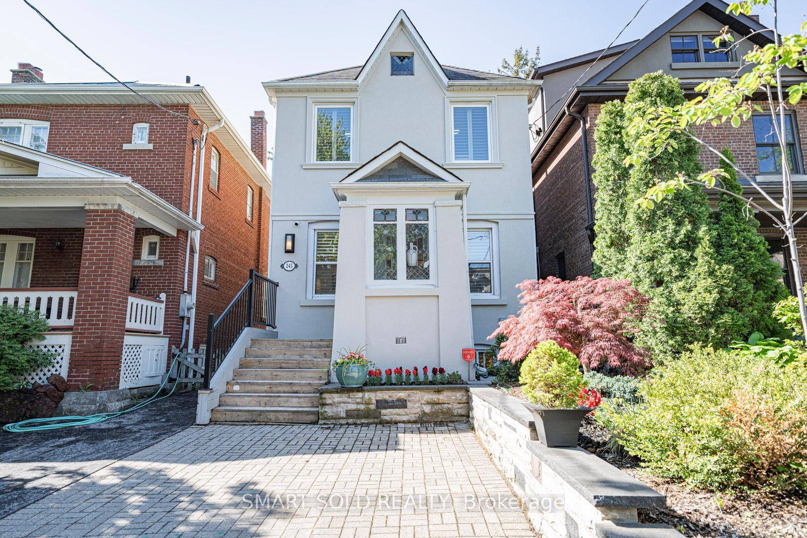 Extensively Renovated Family Home In Prime Location !