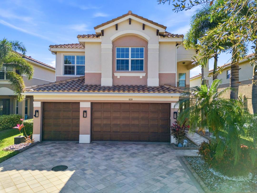 Stunning Isabella model 4BR 4BA home with den and upstairs loft in a gated community in Canyon Trails, offering spacious open floor plan and numerous upgrades.