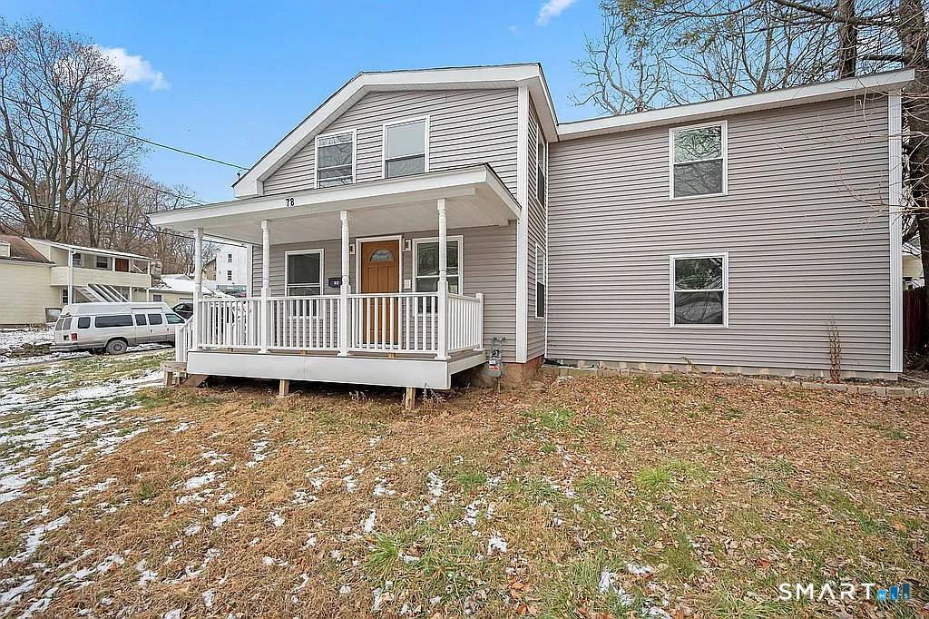 Your uniquely designed home is situated on a corner lot, one way street, nearby local shops and within walking distance to parks and festivities nearby.